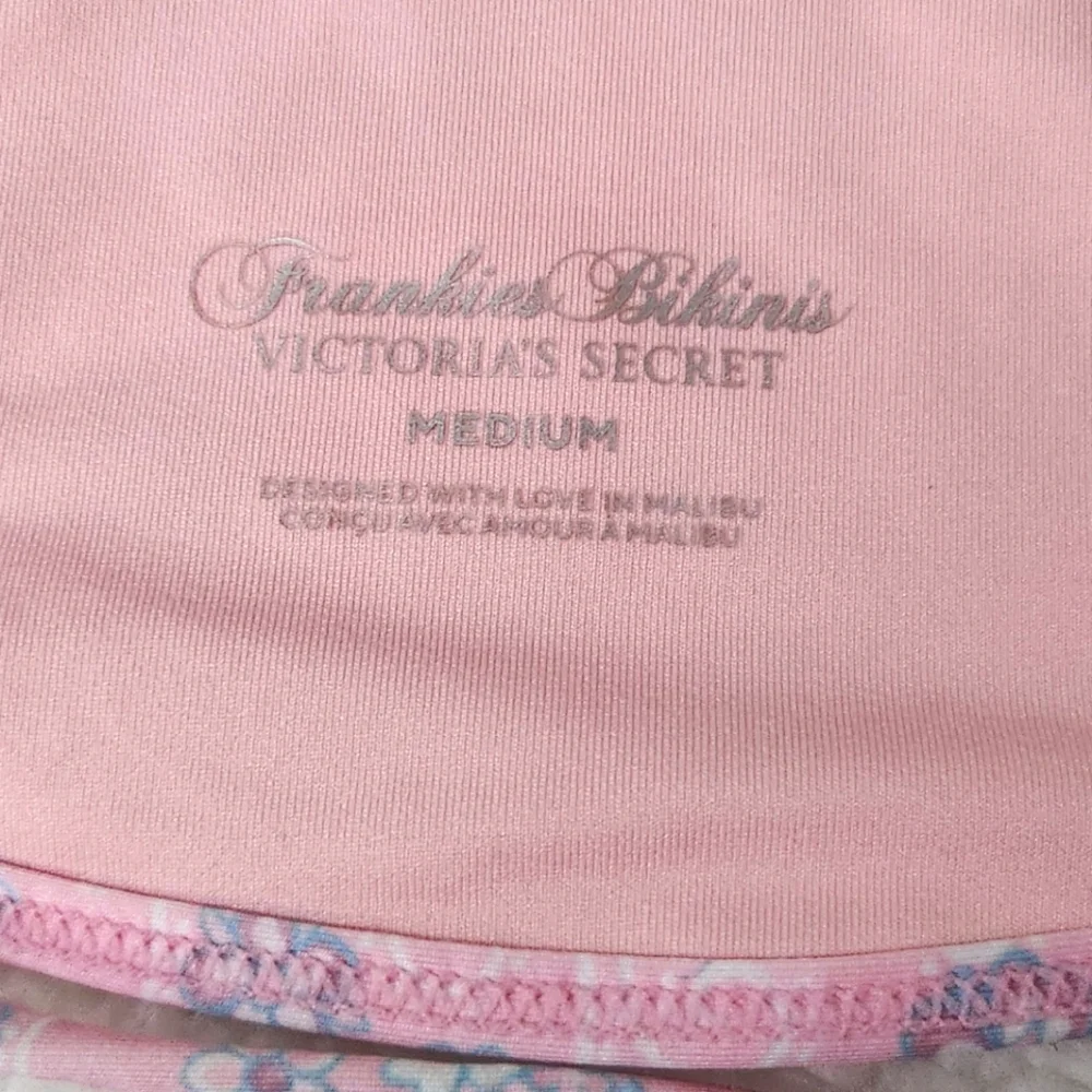 New!Frankie's Bikinis Yara Bikinis‎ Top